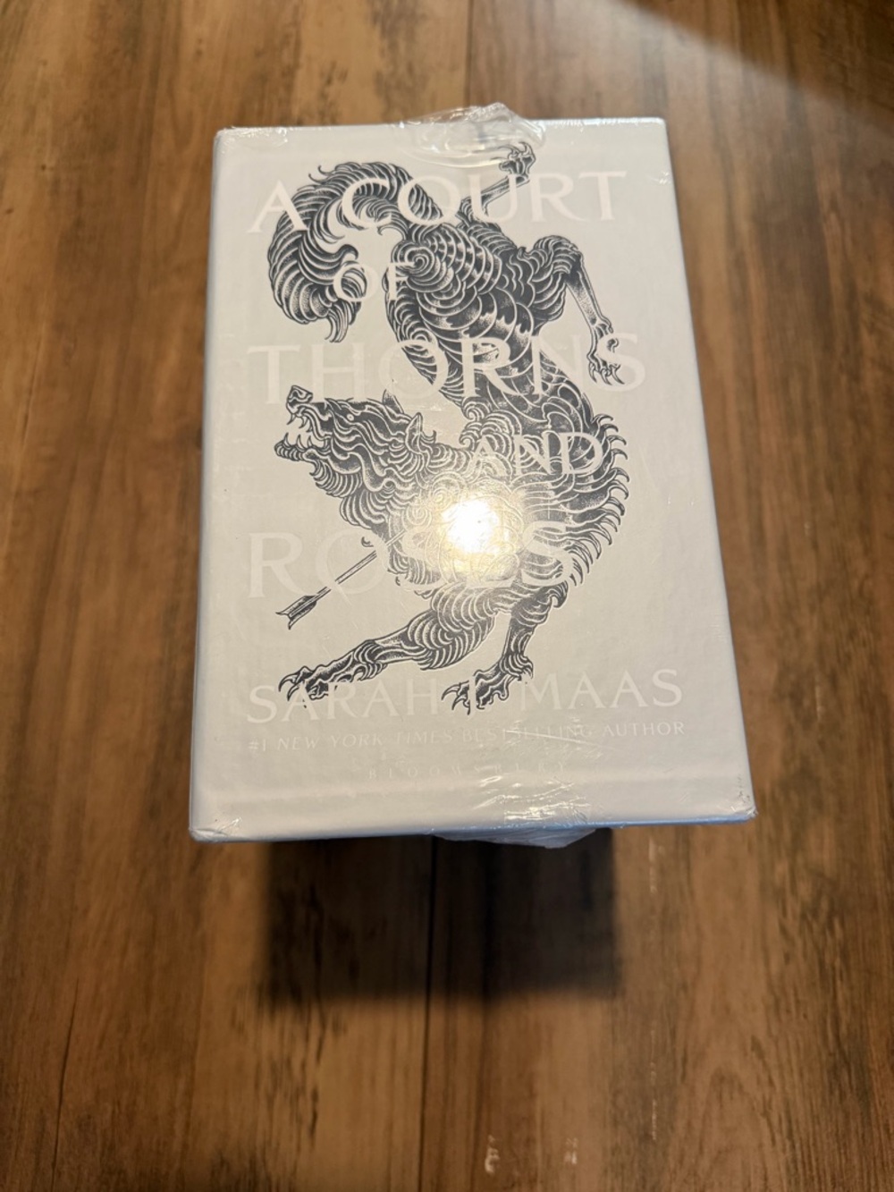 A Court of Thorns and Roses Set